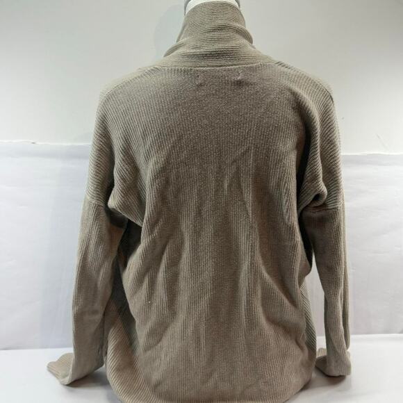 Abercrombie Women’s Size Small Cardigan In Shade Cream - Picture 2 of 3